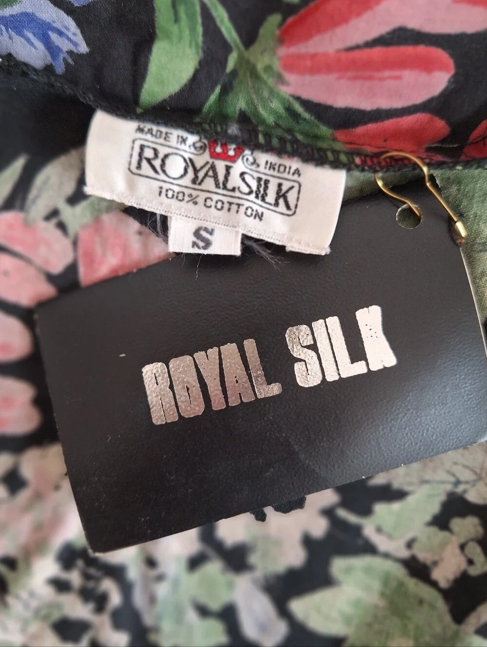 NWT Royal Silk Vintage Floral Black Short Kimono Robe with Tie Waist